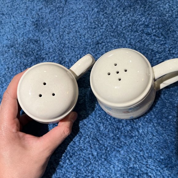 wildflower salt and pepper set - Picture 4 of 8